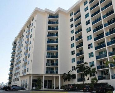 1900 S Treasure Dr APT 4S, North Bay Village, FL, 33141