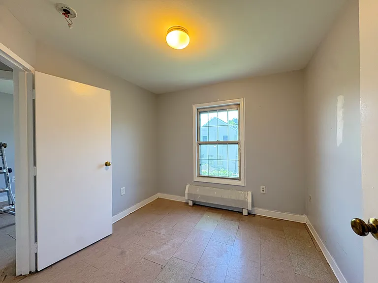 175 Stegman St #B — Photo 2