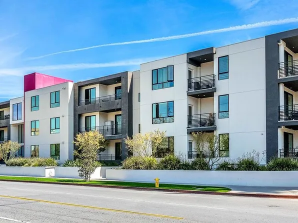5110 Whitsett Ave #303, Valley Village, CA 91607