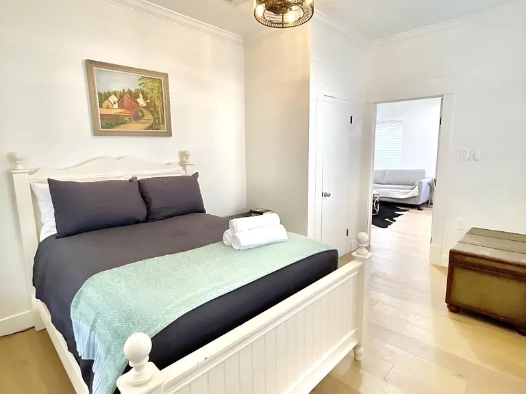 301 Tabor St — Photo 11