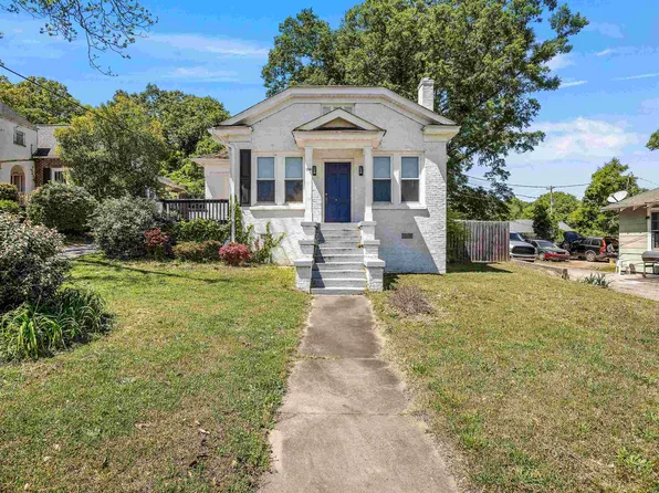 134 N High Point Rd, Spartanburg, SC 29301