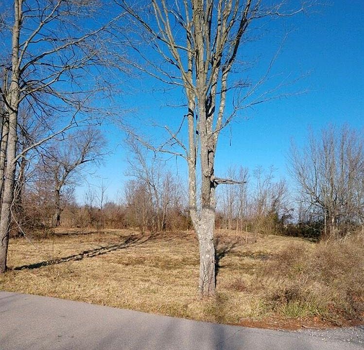 2nd image of 22610 Marysville Rd