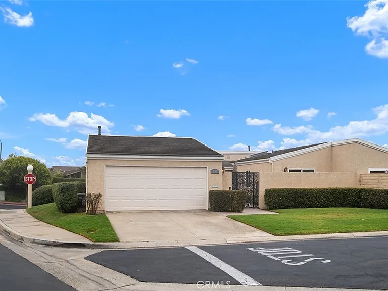 31202 Palma Dr — Photo 3
