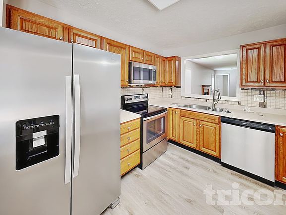 4th image of 19564 Jena Dr