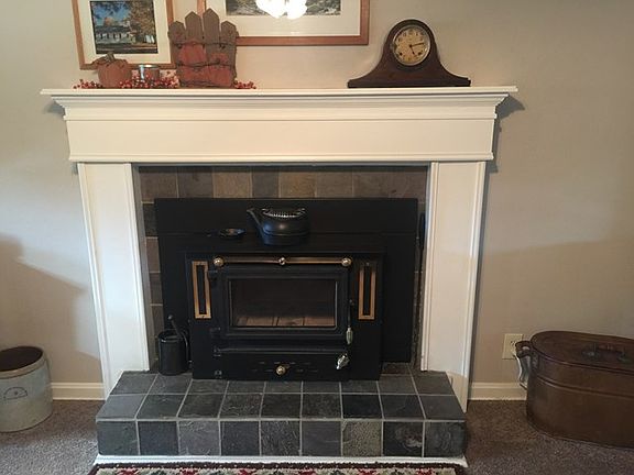 4th image of 853 Hoover Dr