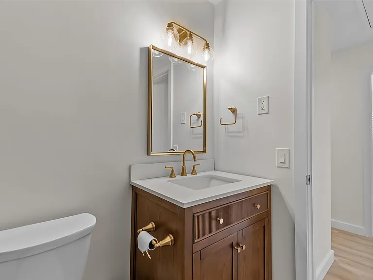 908 Lighthouse Dr — Photo 17