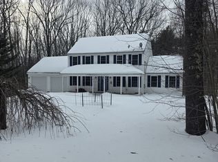 26 Wellington Rd, Ashby, MA 01431