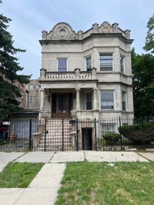 3136 W Douglas Blvd, Chicago, IL, 60623