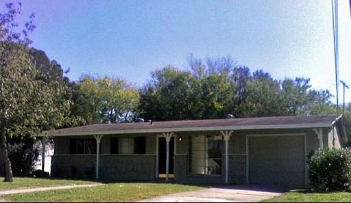 1st image of 226 FLINTSTONE DR
