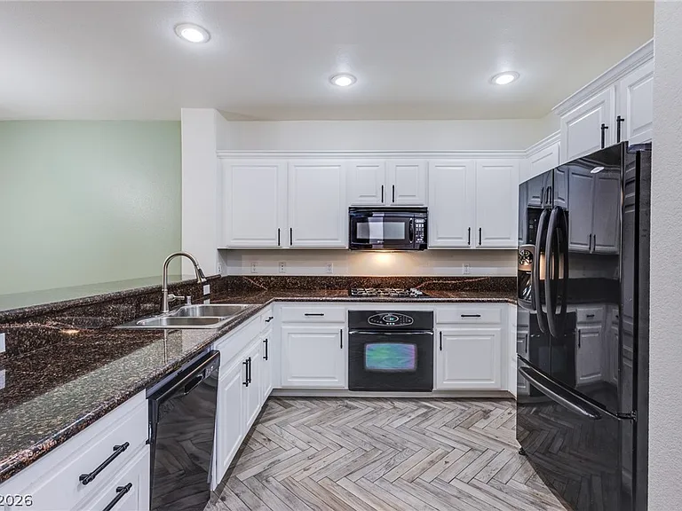 11518 Belmont Lake Dr #104 — Photo 8