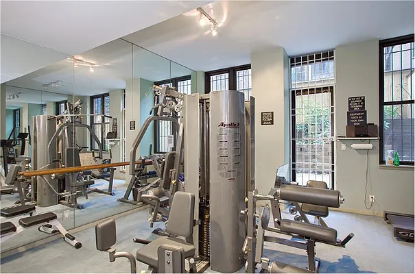 Rented by GARG Real Estate | media 11