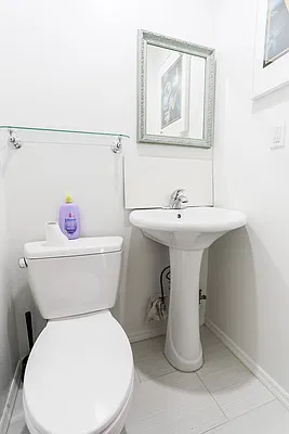 Sold by Momentum Real Estate LLC | media 13