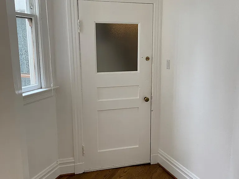 1843 Powell St #A — Photo 16