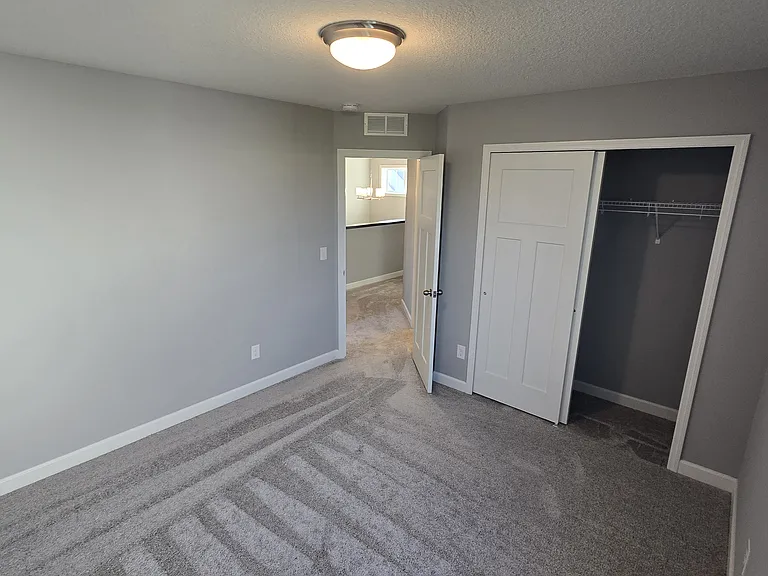Upper Bdrm 3