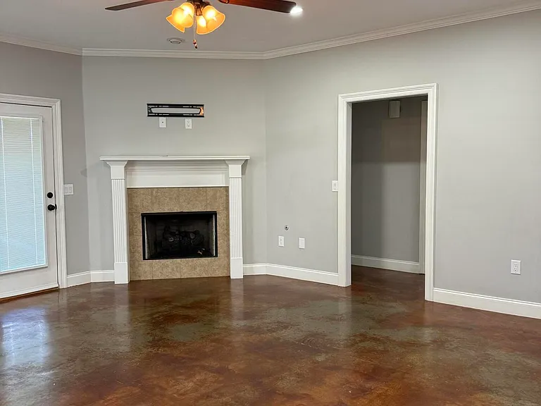 107 Millhouse Dr — Photo 3