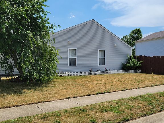 3rd image of 6814 Earlswood Dr