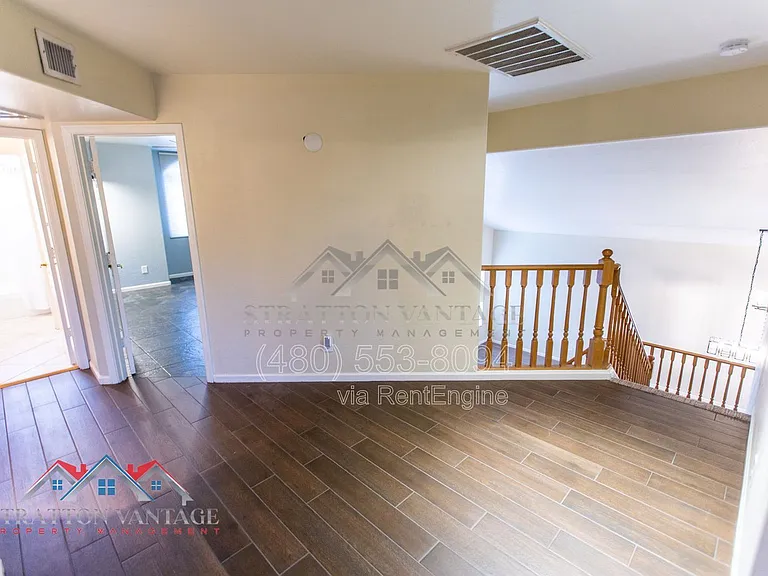 1231 N Layman St — Photo 33