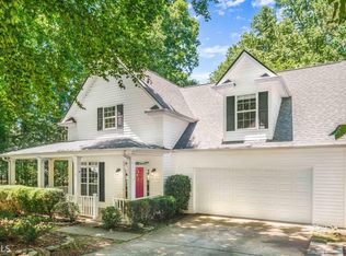 4 Pine Cres, Newnan, GA 30265