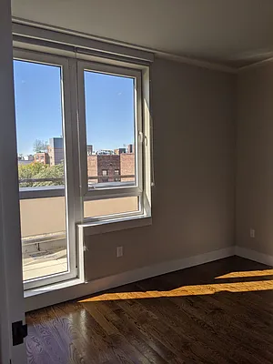 Rented by Lodger Corp | media 52