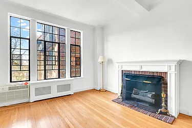 Rented by Hillel Realty Group