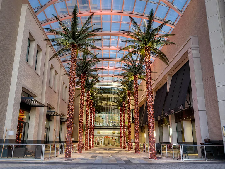 Upscale shopping, diverse dining options and entertainment are minutes away at Galleria Dallas