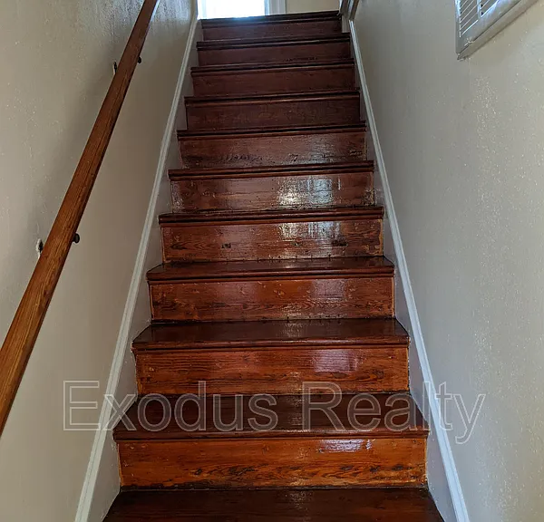 312 Bracken St #A — Photo 7
