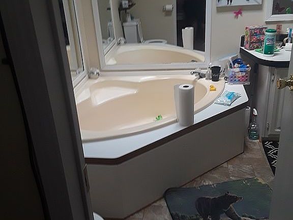 Tub