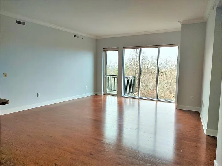2950 Mount Wilkinson Pkwy SE #402 — Photo 14