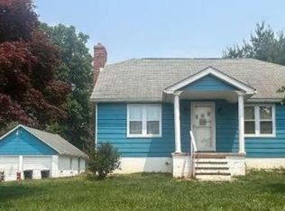 4000 Maple Grove Rd, Hampstead, MD 21074