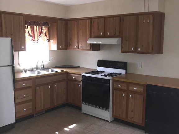 2nd image of 3309 E Biber St