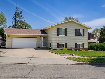 3827 Renee Dr, Bismarck, ND, 58503