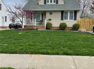 1321 E Miner Rd, Mayfield Heights, OH 44124