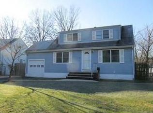 13 Lois Ave, East Brunswick, NJ