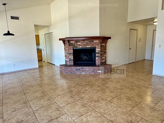 2nd image of 7363 W Vermont Ave