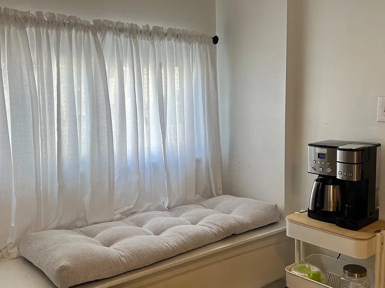 4745 Umbria St #1F — Photo 8
