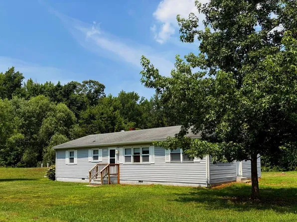 20320 Dave Bailey Rd, Coltons Point, MD 20626