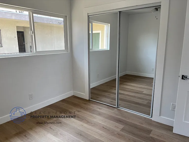 15904 S Vermont Ave — Photo 6