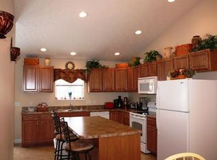 109 Winterberry Rd, Mount Orab, OH 45154