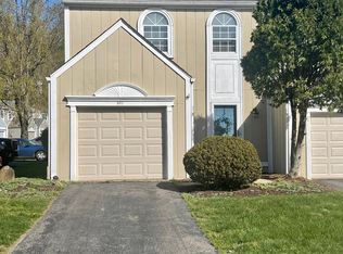 301 Canterbury Ct, Oakmont, PA 15139