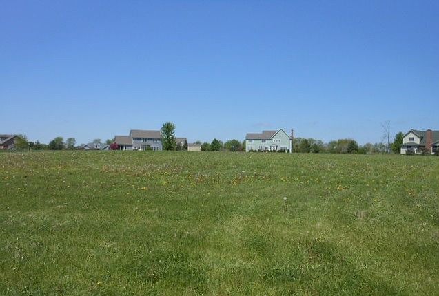 2nd image of 1301 Majestic Dr