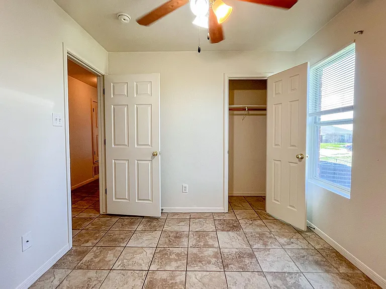 3807 Wind Ct #A — Photo 15