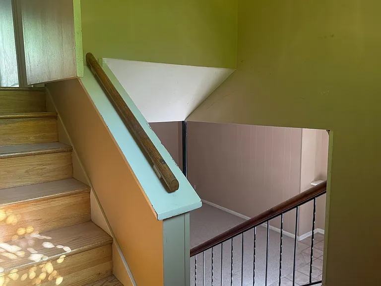 323 Auburn Dr — Photo 26