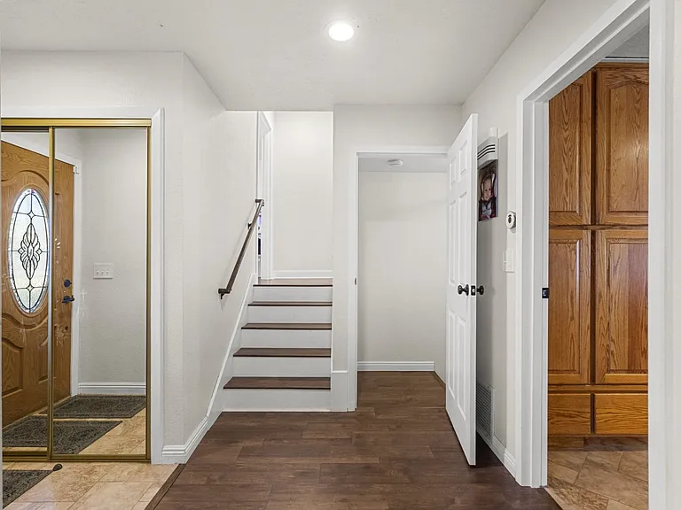 1197 Oriole Rd — Photo 21