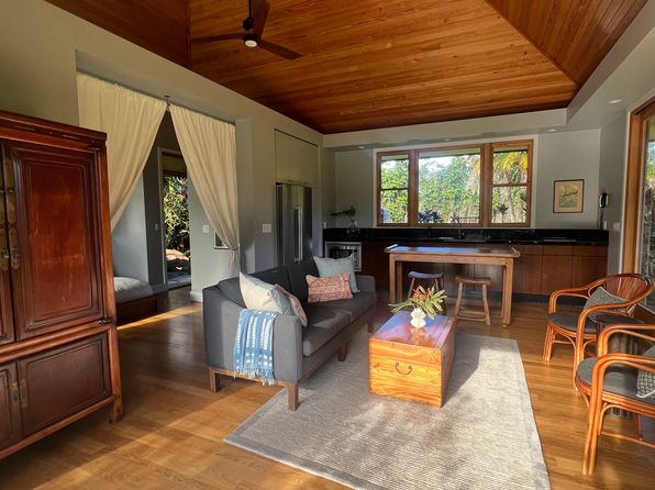 (undisclosed Address)