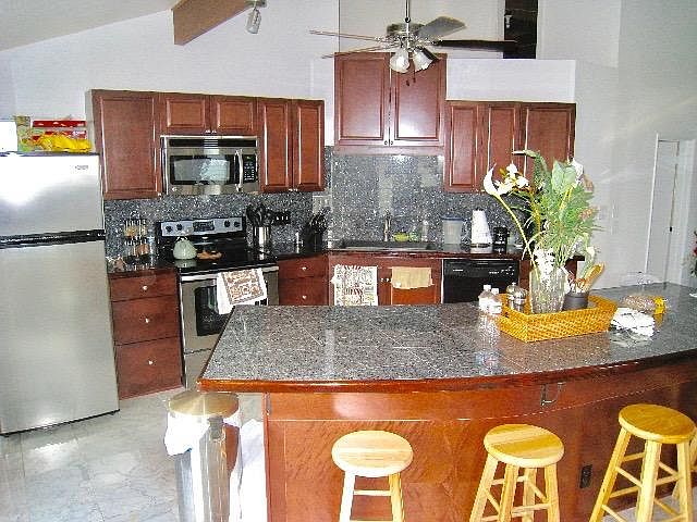Upstairs full kitchen
