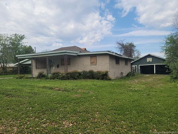 2nd image of 224 Eddy St