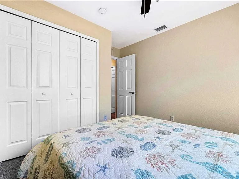 2122 SW 25th St — Photo 20