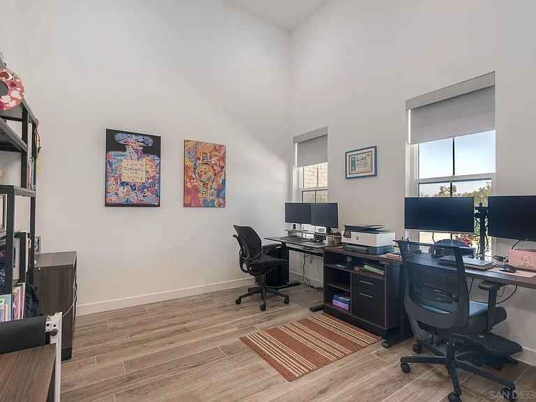 Executive Office/Suite