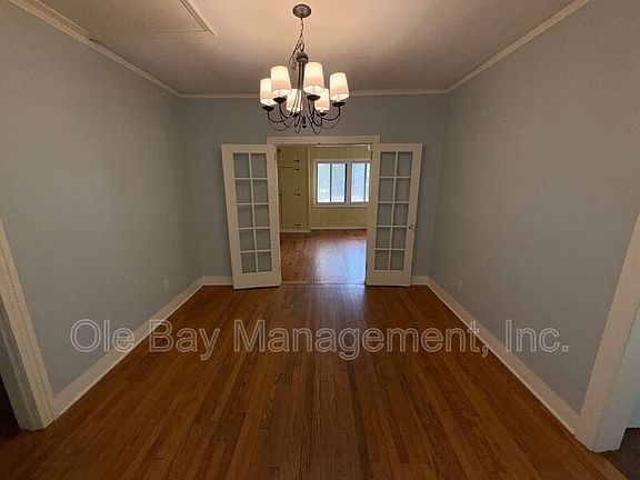 5th image of 305 Chidester Ave
