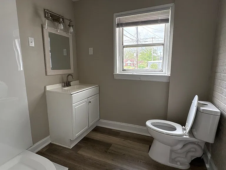 919 Barbara Dr — Photo 13